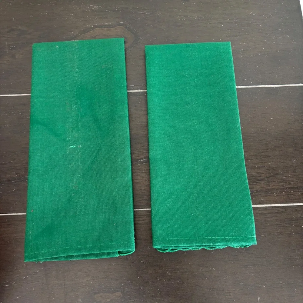 Vintage W-C Imports | Christmas Napkins | Guest Towels | Holly Berry | Set of 6